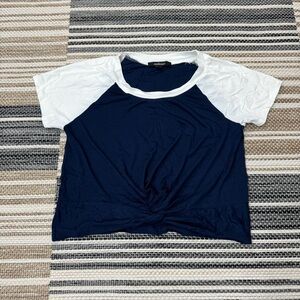 Ambiance Short Sleeve Front Knot Top Size Small Women